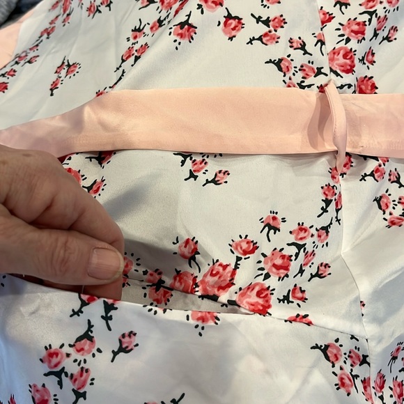 NWT Morgan Lane robe - Picture 13 of 13